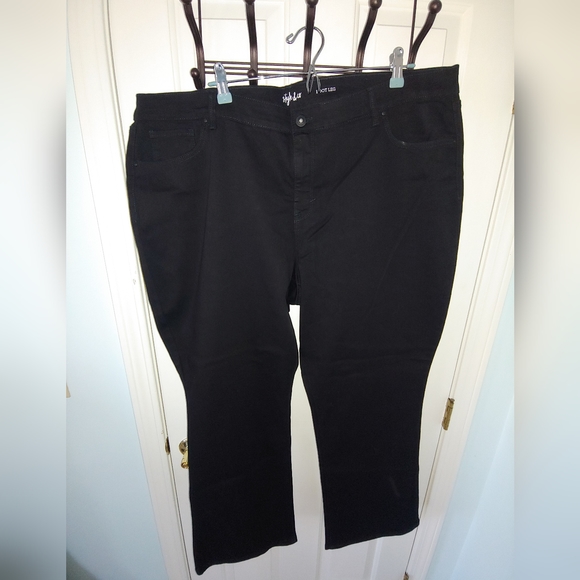 NWOT Plus Size Style & Co Boot Leg Denim Jeans in Black Rinse-  Size 24W - Picture 7 of 9